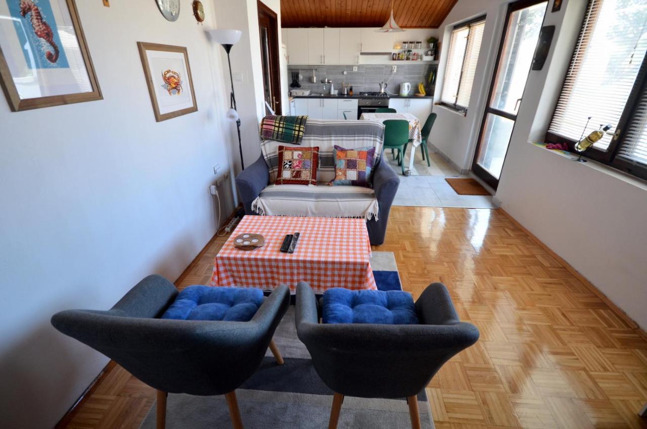 Blue Sky Apartment พรีมอชเตน ภายนอก รูปภาพ